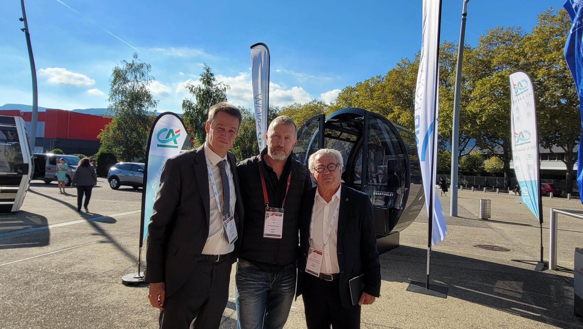 De g. à d. : François GAUTHIER, Président des Hôteliers, Michel NAAS, Vice-Président des restaurateurs du GNI,  Didier CHENET Président du GNI